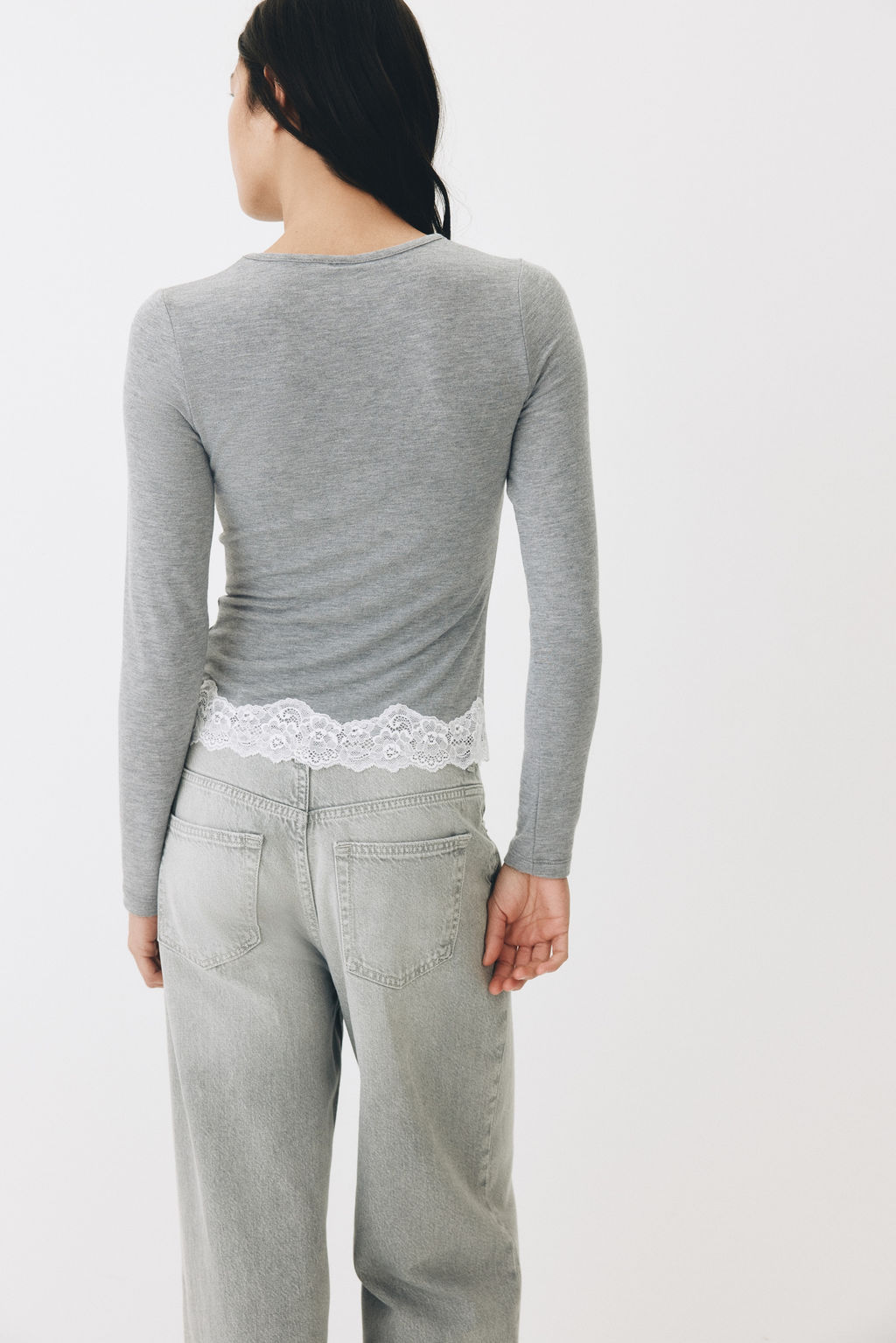 Top de punto con ribete de encaje - H&m фото 4