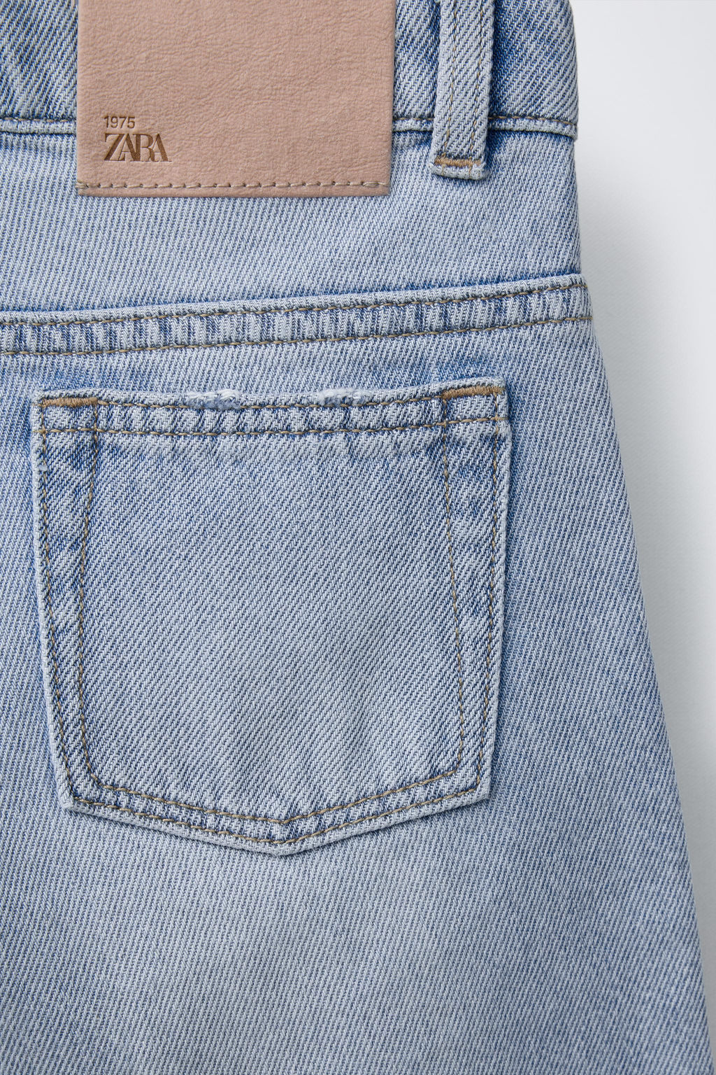 ORIGINAL FIT DENIM BERMUDA SHORTS - Zara фото 4