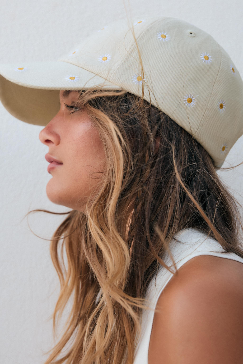 TWILL CAP WITH FLORAL EMBROIDERY - Zara фото 5