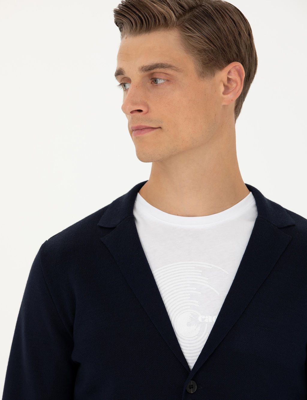 Темно-синий трикотажный кардиган приталенного кроя с v-образным вырезом темно-синего цвета - Cacharel фото 2