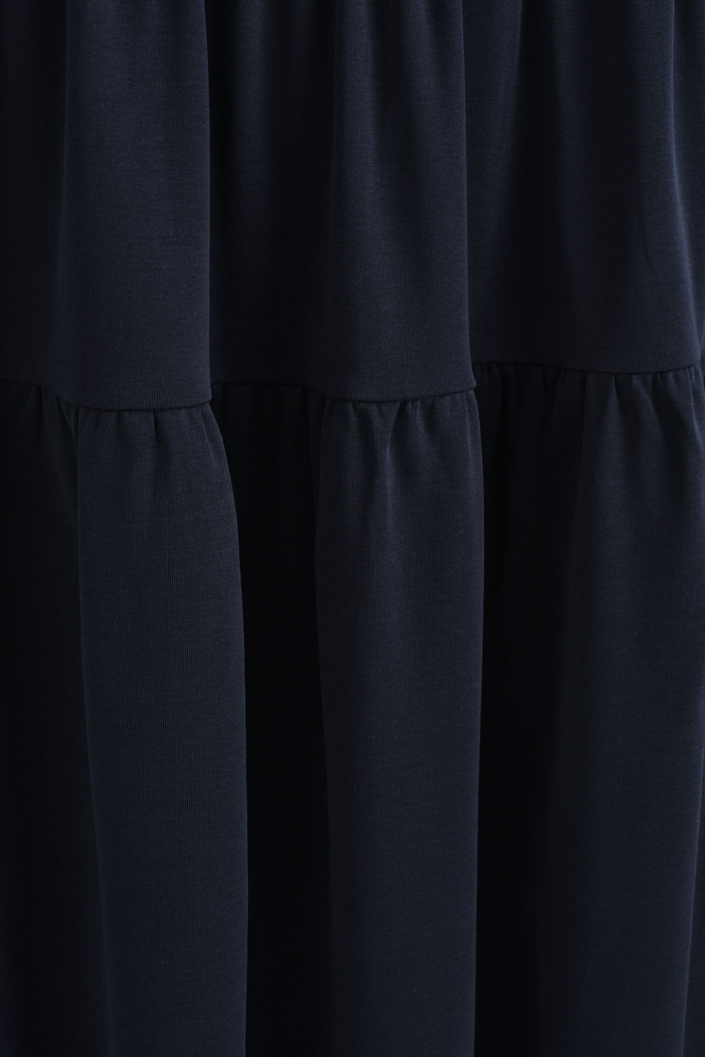 VESTIDO MIDI FRUNCIDO CON CUELLO BARCO - H&m фото 3