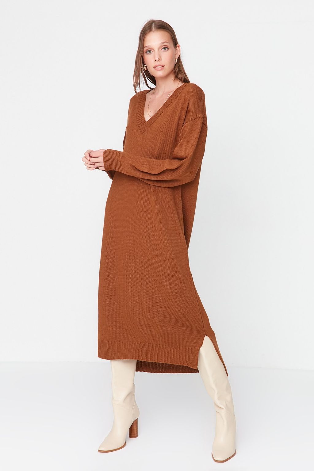 TRENDYOLMILLA Siyah Maxi Triko Genis Kal?p Elbise TWOAW23EL00642  фото 26