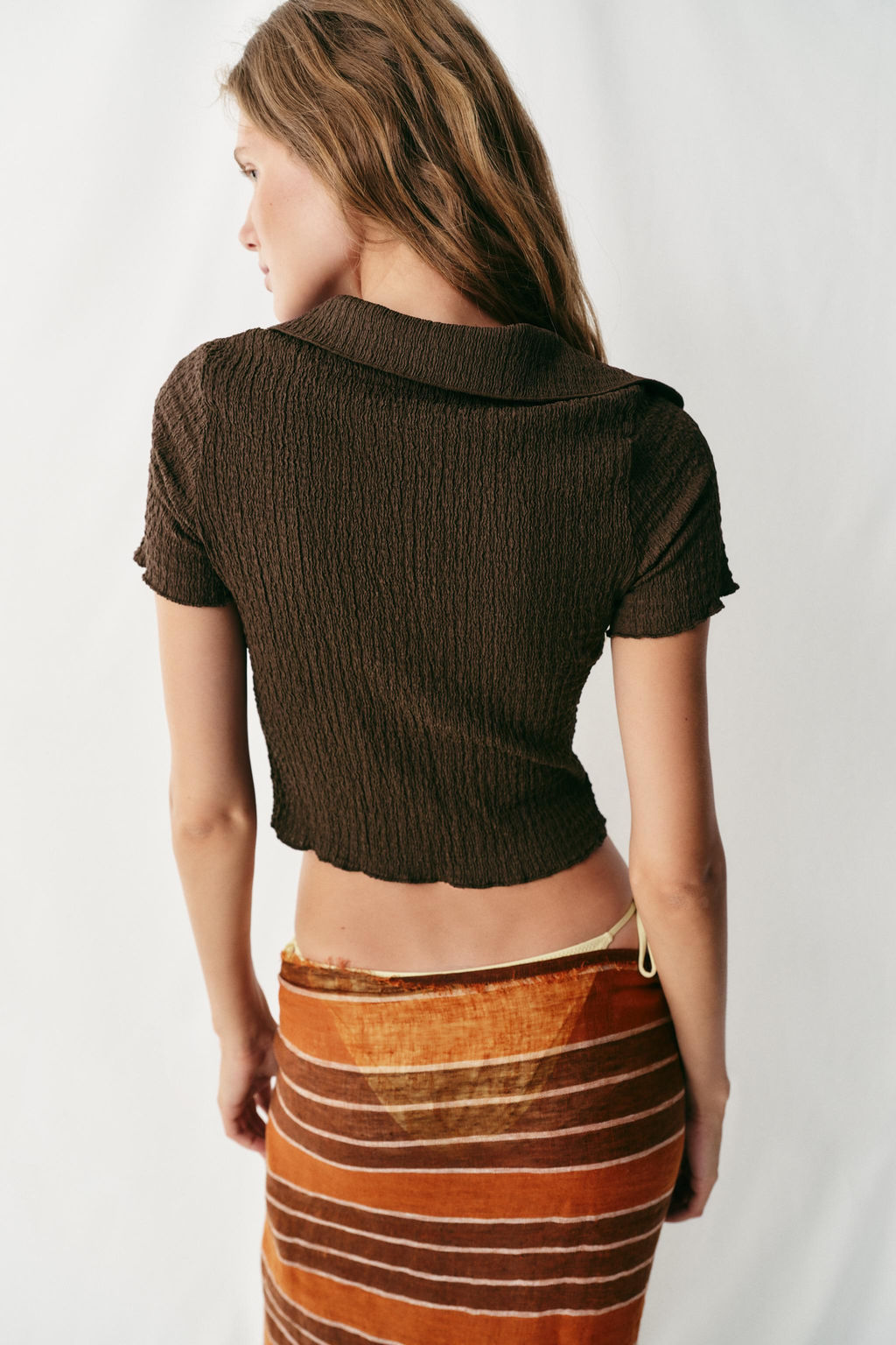 TOP CROP TEXTURA / Marr?n oscuro - Zara фото 5