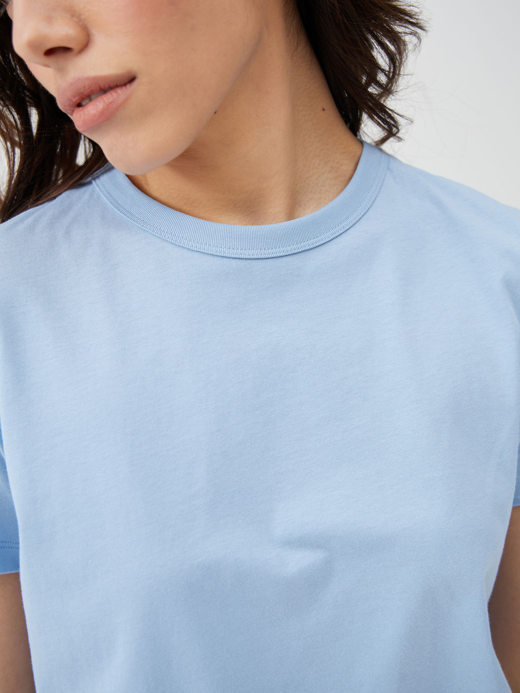 Женская Футболка - Mossmore фото 20