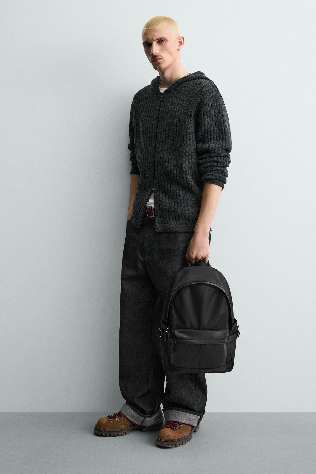 MOCHILA T?CNICA / Negro - Zara фото 6