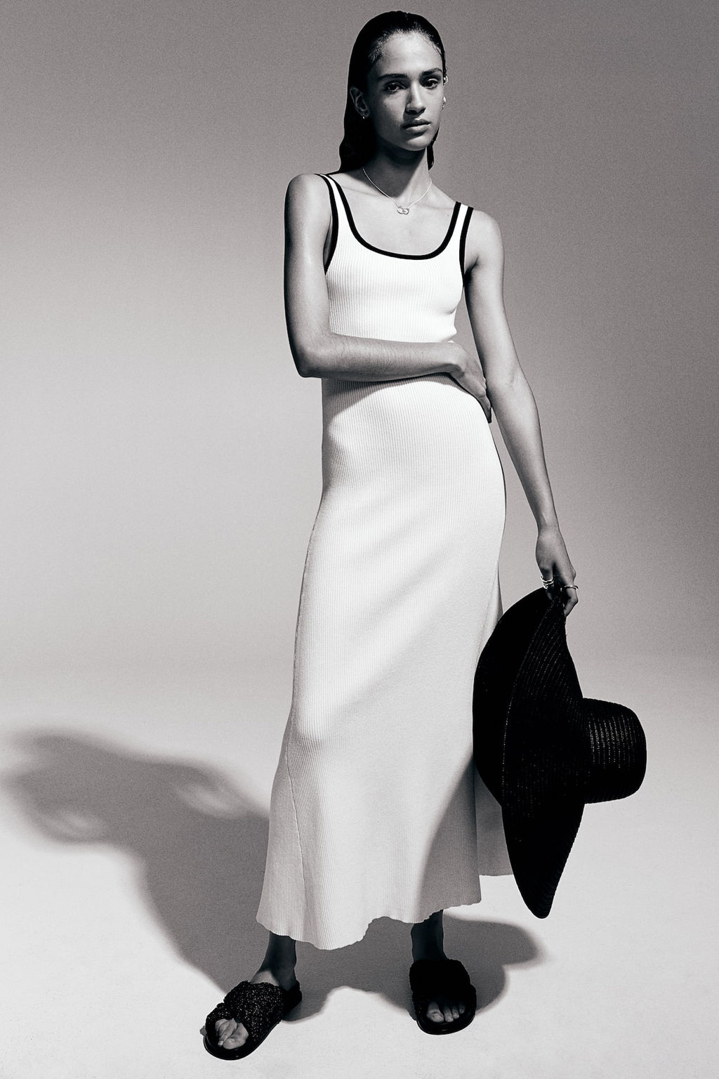 Vestido en punto de canale con vuelo - H&m фото 3