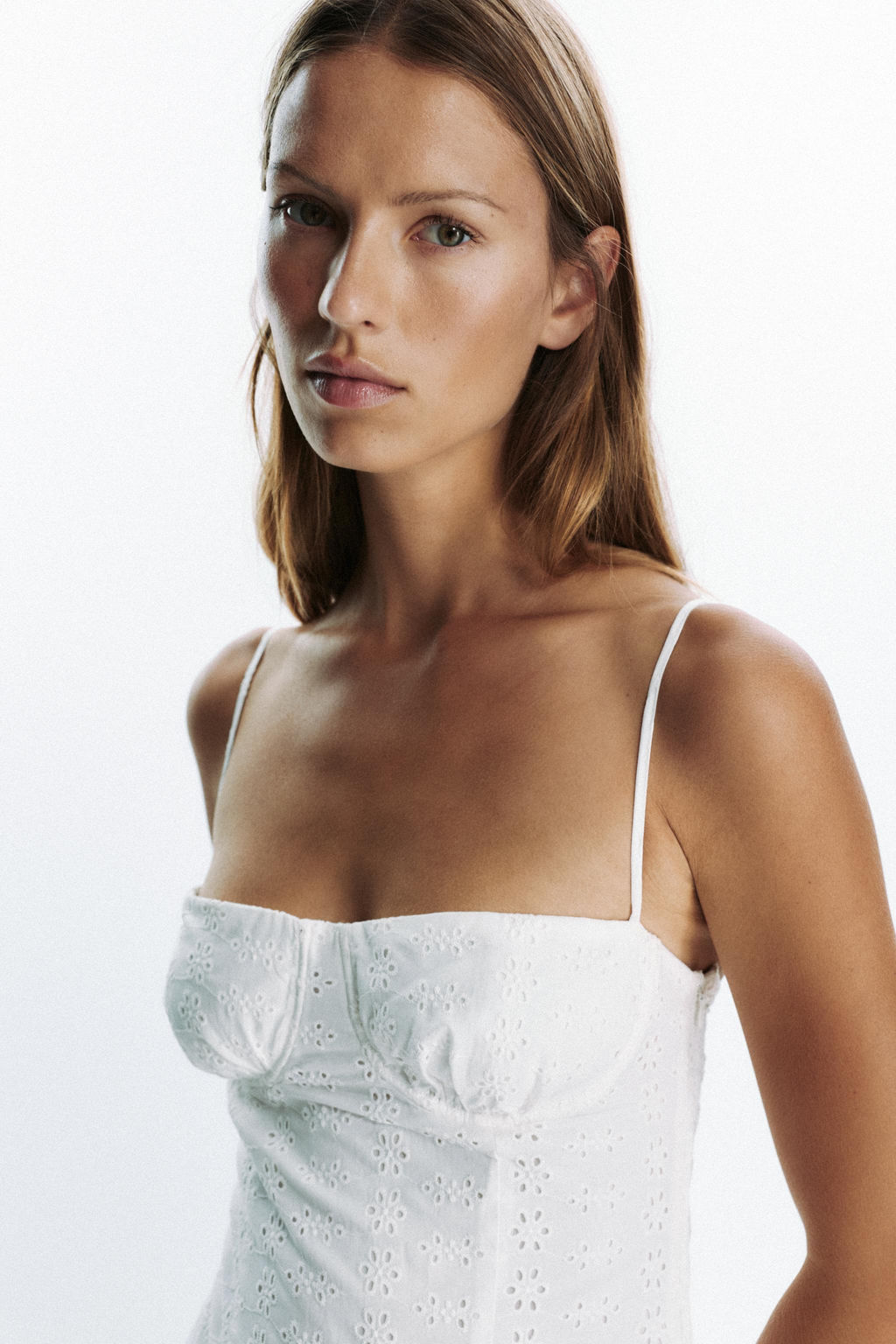 MIDI CORSET DRESS WITH CUTWORK EMBROIDERY - Zara фото 3