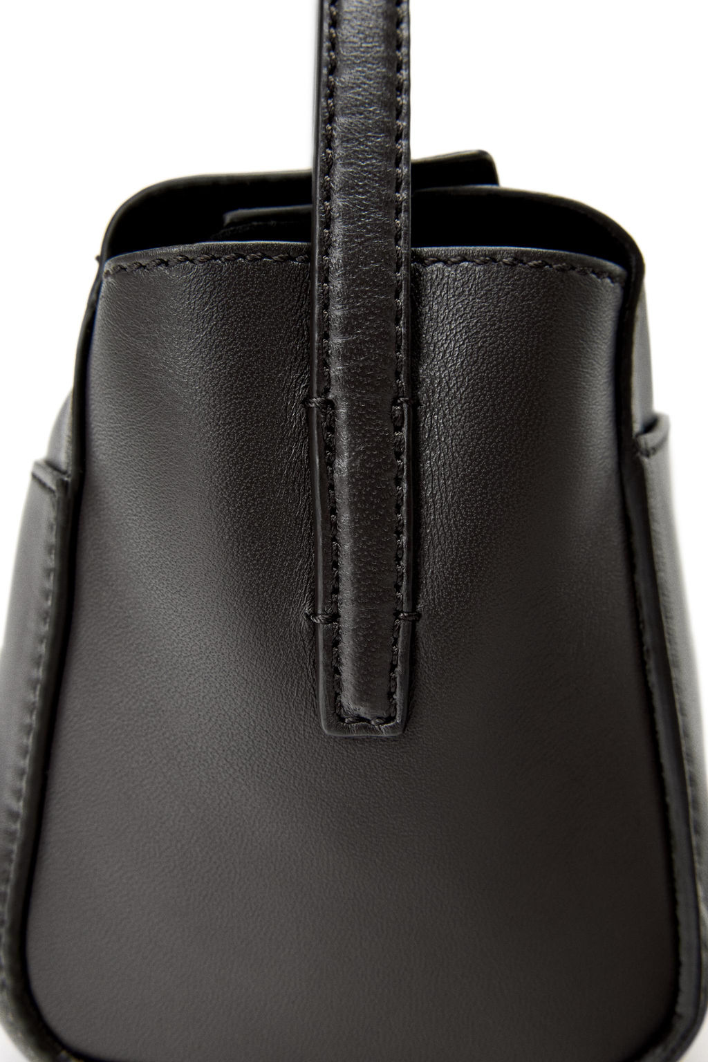 LIMITED EDITION SMALL LEATHER BAG - Zara фото 12