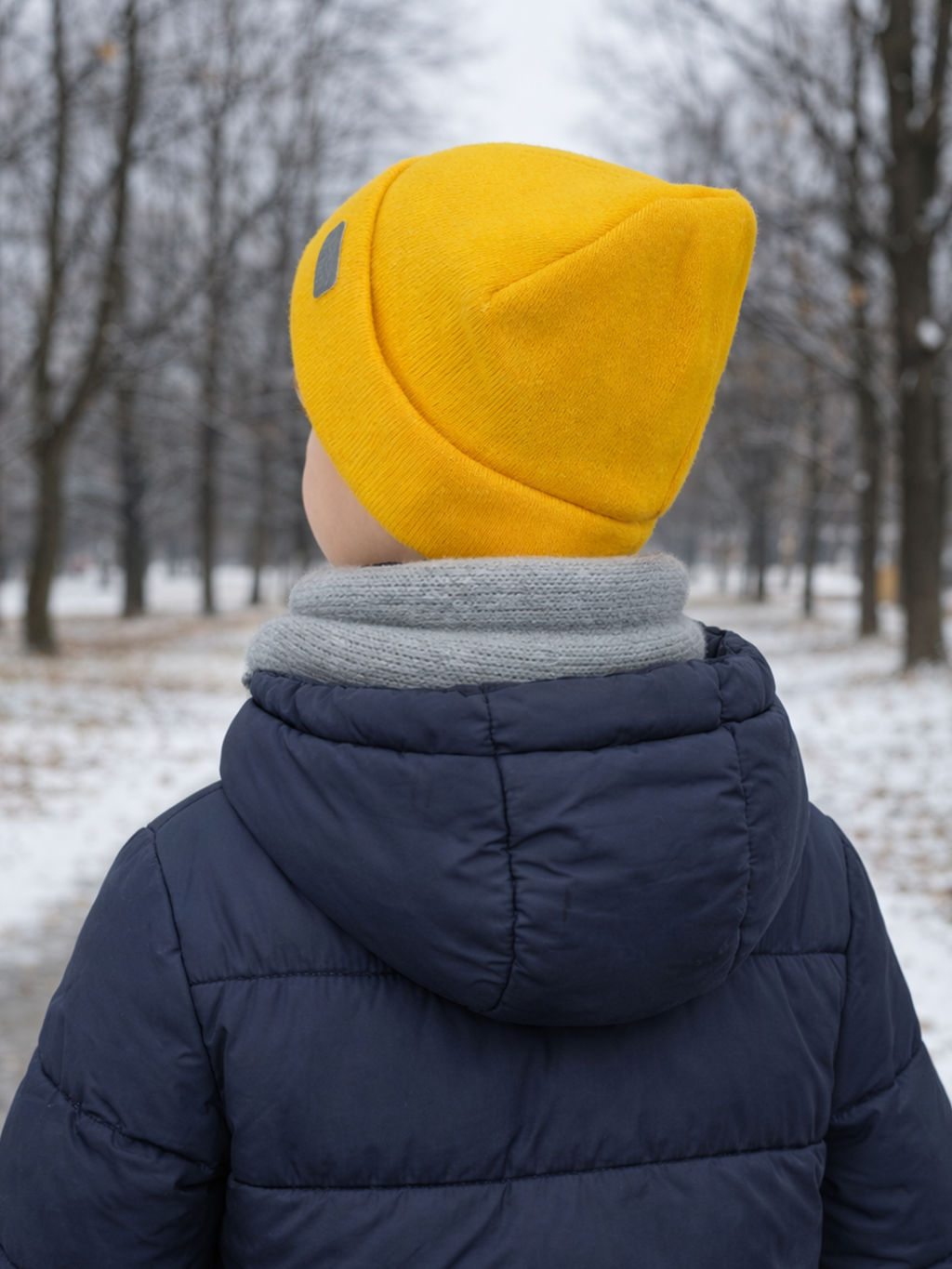 Шапка вязаная желтая