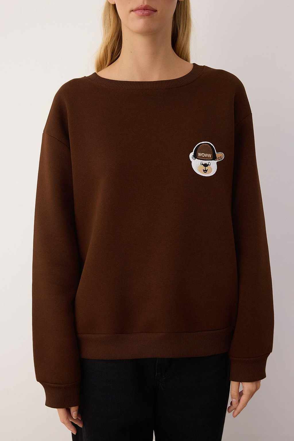 Kahverengi Kal?n Polarl? Bisiklet Yaka Ay? Nak?sl? Normal Kesim Orme Sweatshirt TWOAW26SW00091