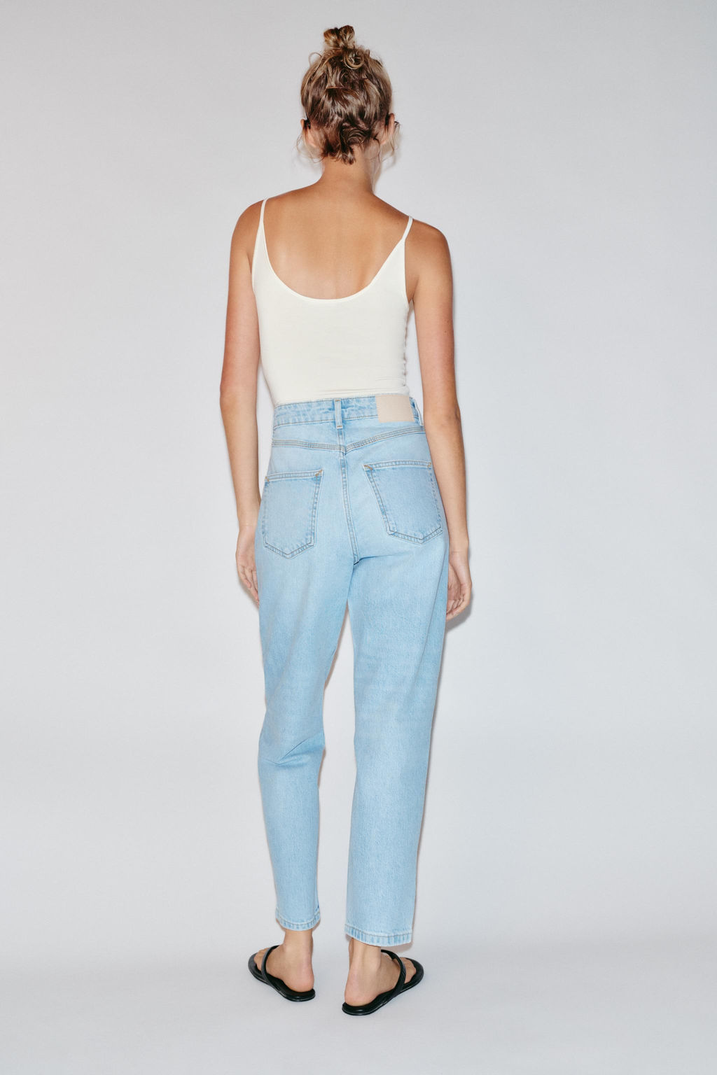 JEANS Z1975 MOM FIT TIRO ALTO / Azul claro - Zara фото 6
