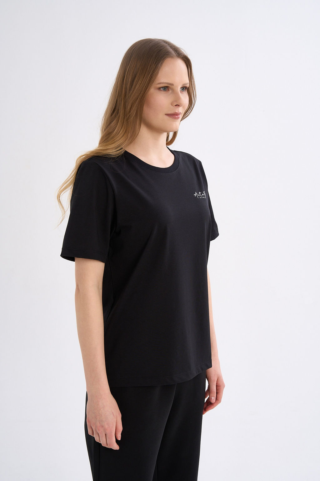 Футболка Черный