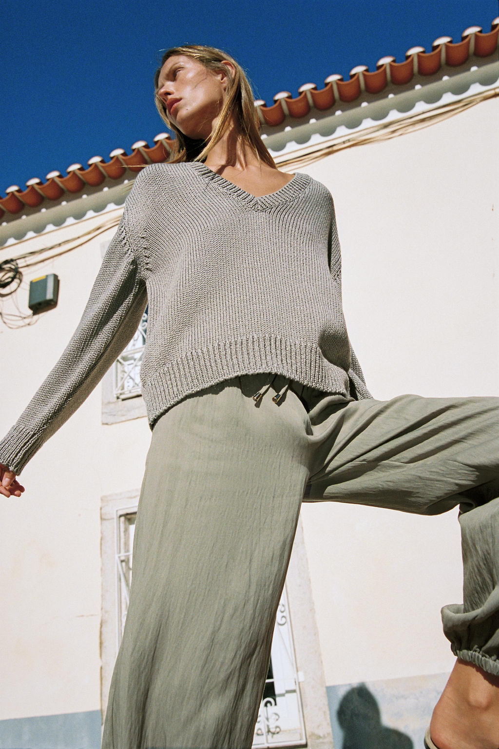 PANTAL?N BOMBACHO CINTURA EL?STICA / Gris topo - Zara фото 4