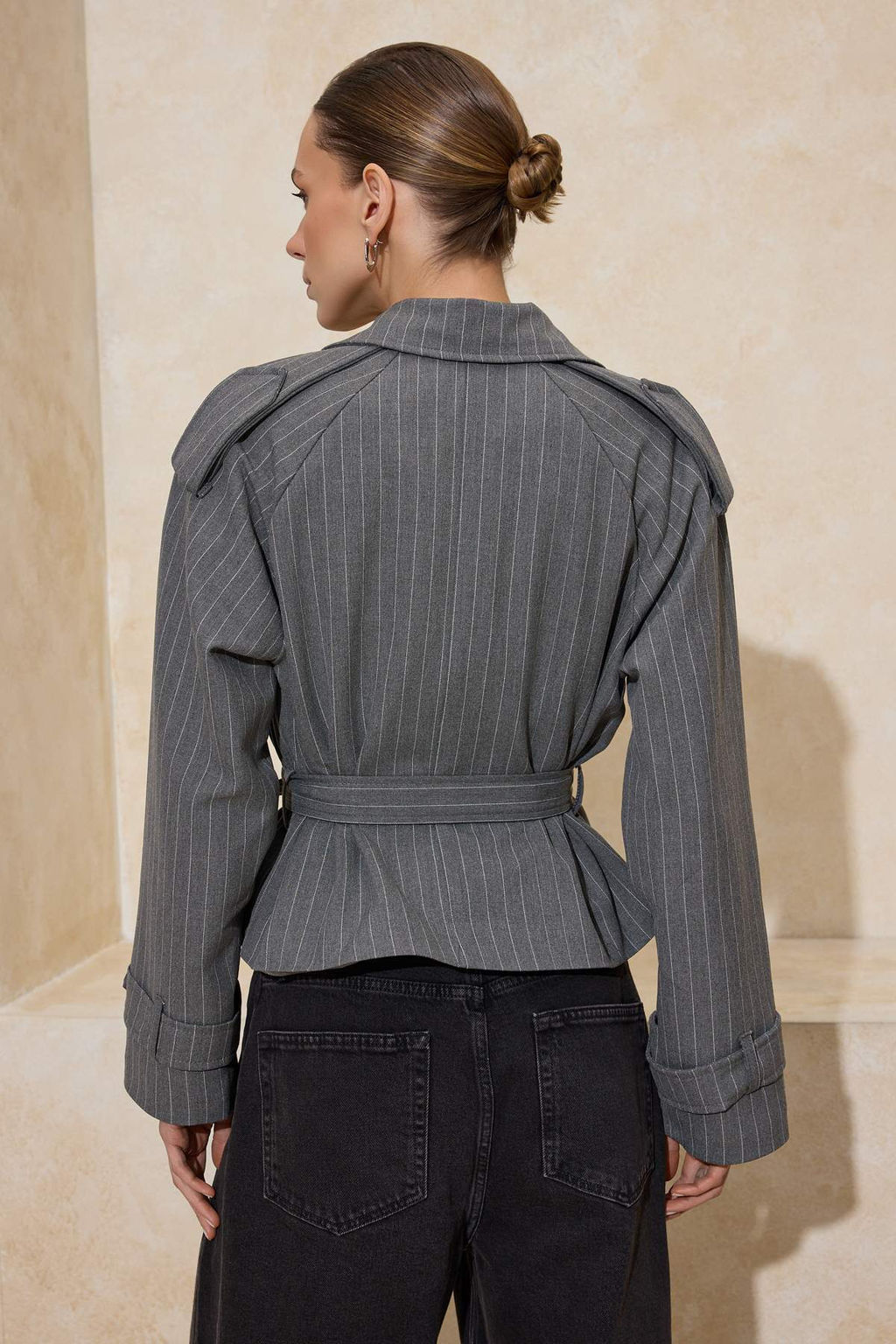 Trendyolmilla Vizon Premium Dokuma Trenckot Crop Blazer Ceket TWOSS24BC00010  фото 28