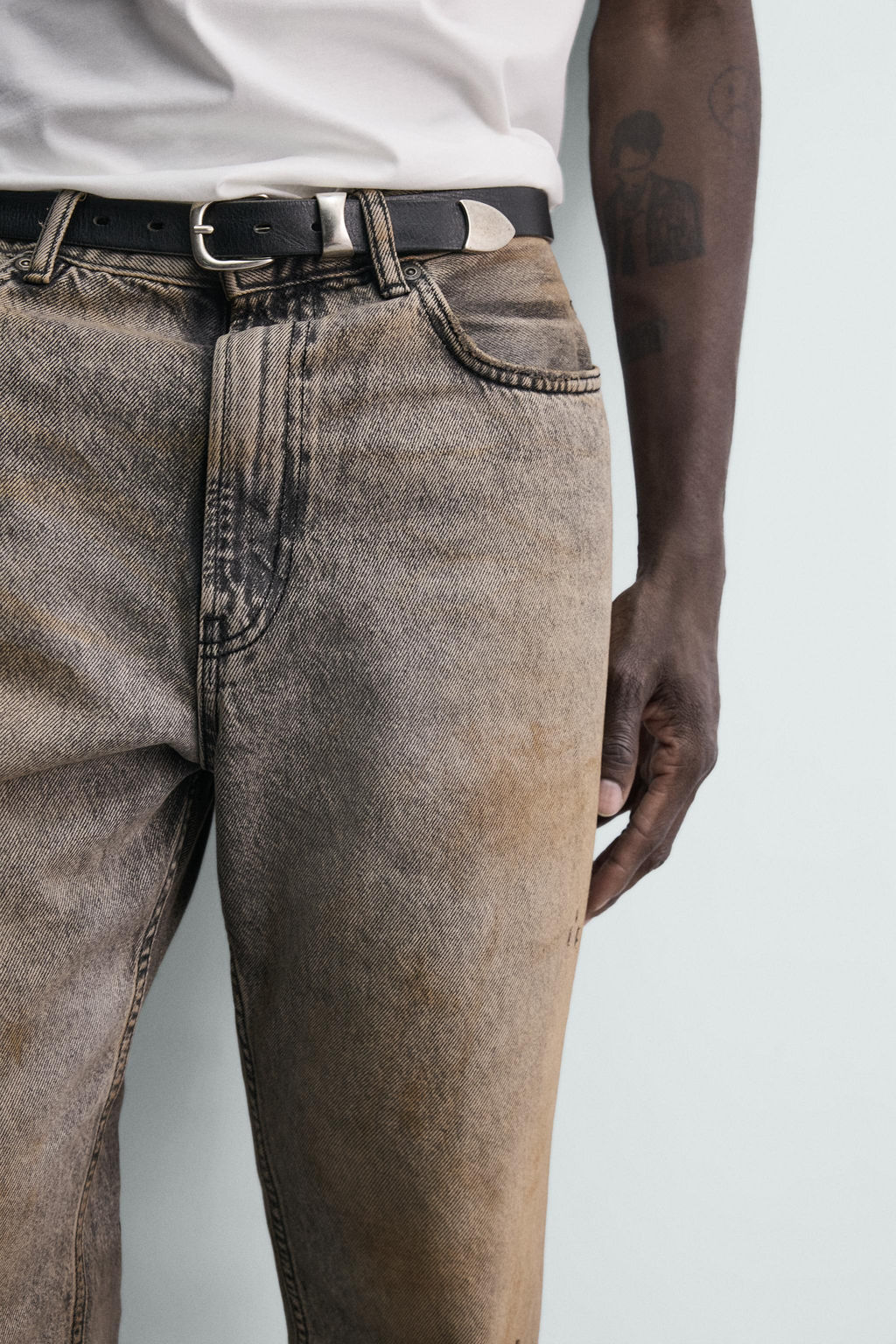 JEANS BAGGY FIT / Gris / Tostado