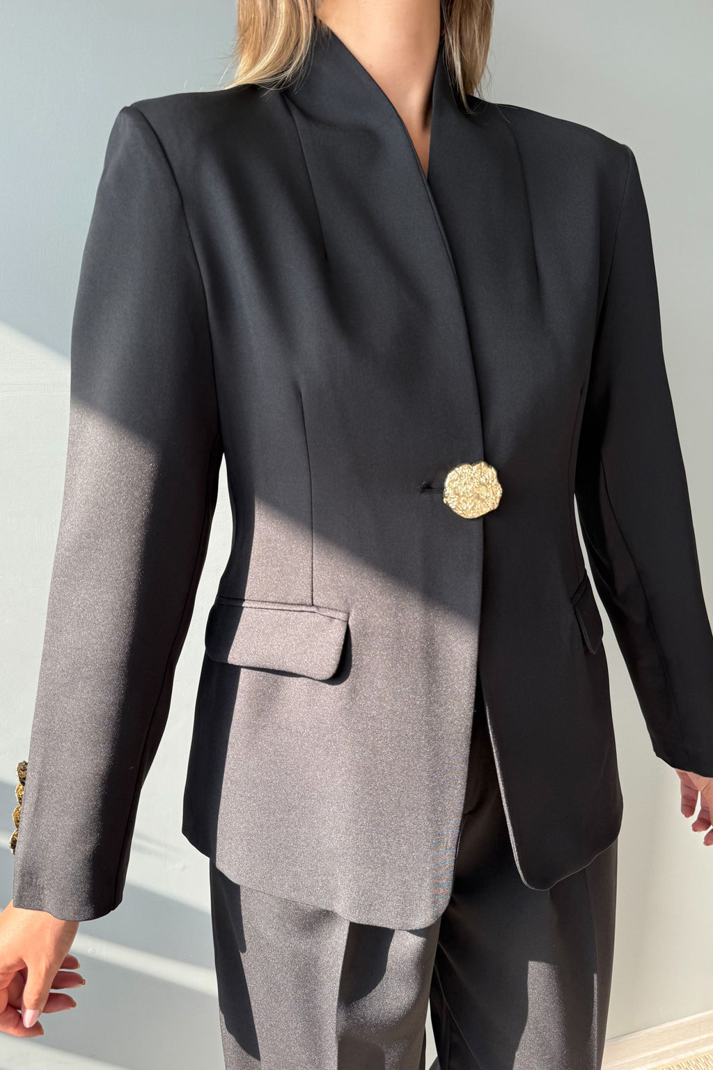 Siyah Gold Dugme Detayl? Blazer Ceket TWOAW26BC00045