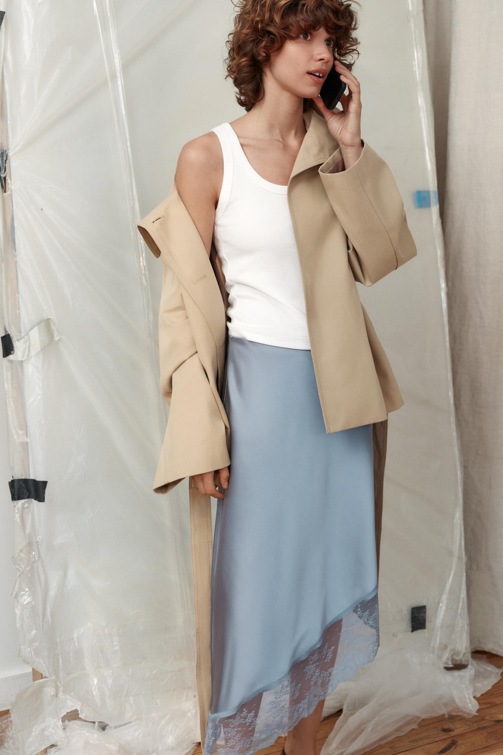 SATIN MIDI SKIRT WITH ASYMMETRIC LACE HEM - Zara фото 7