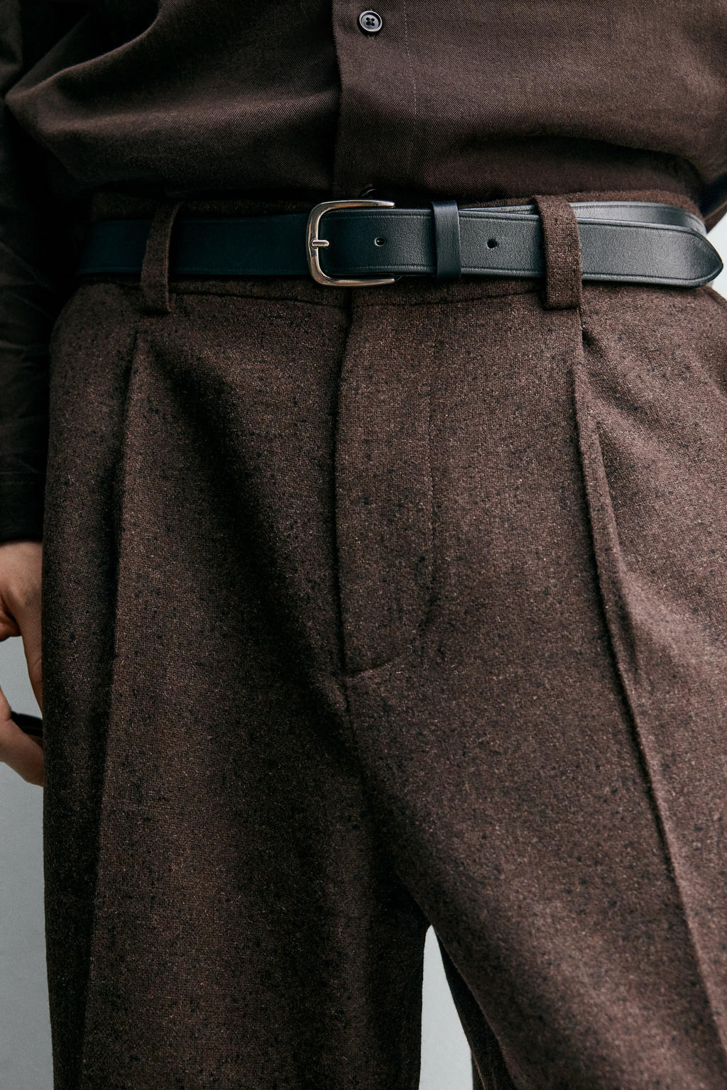 PLEATED TROUSERS WITH BUTTONS - Zara фото 6