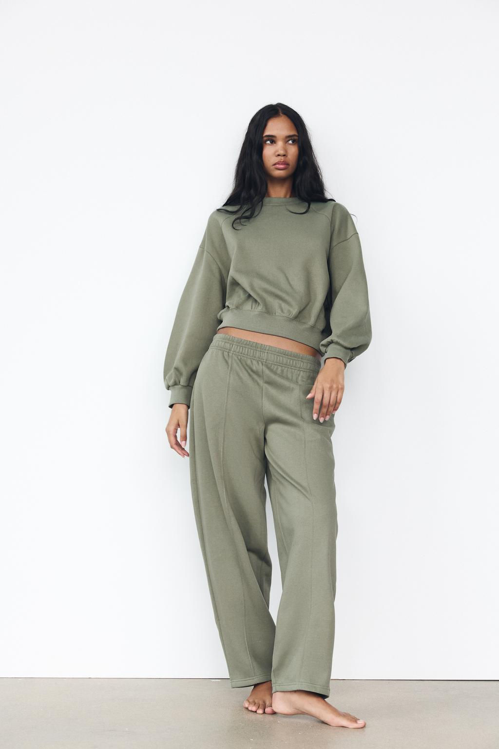 BASIC PLUSH SWEATSHIRT - Zara фото 9