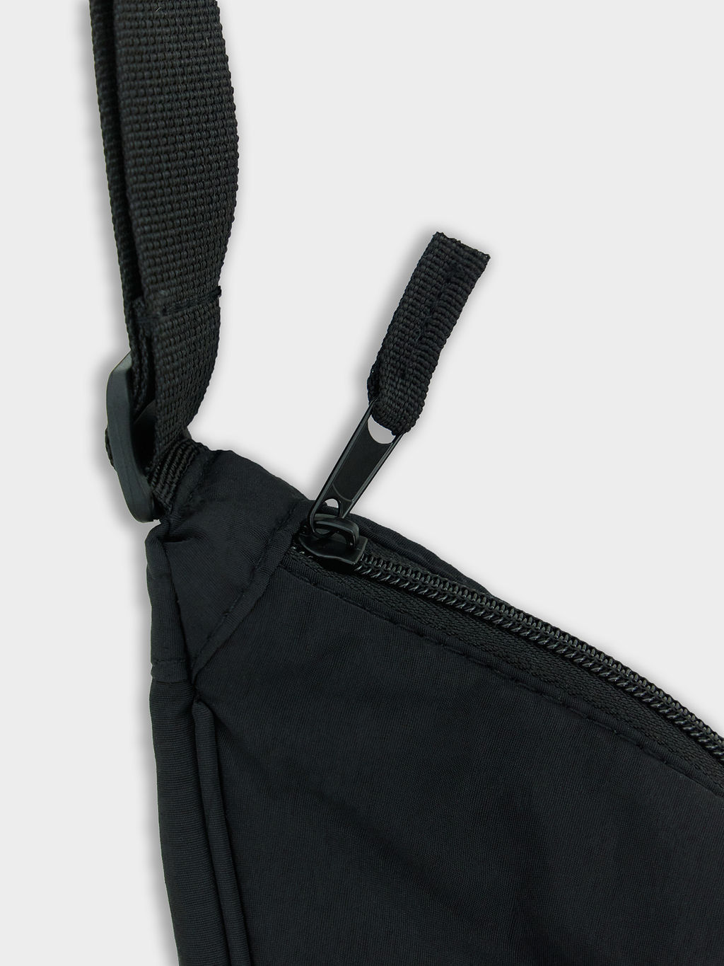 Сумка поясная черная - Mark formelle фото 2