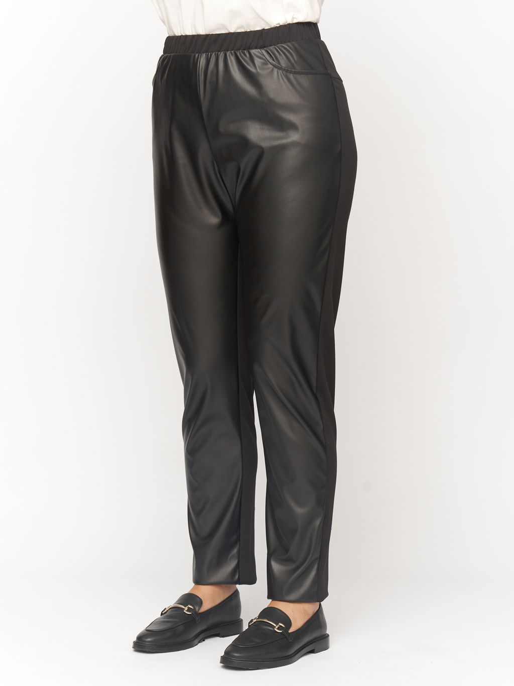 Брюки с эко-кожей ZBB32234BLK01