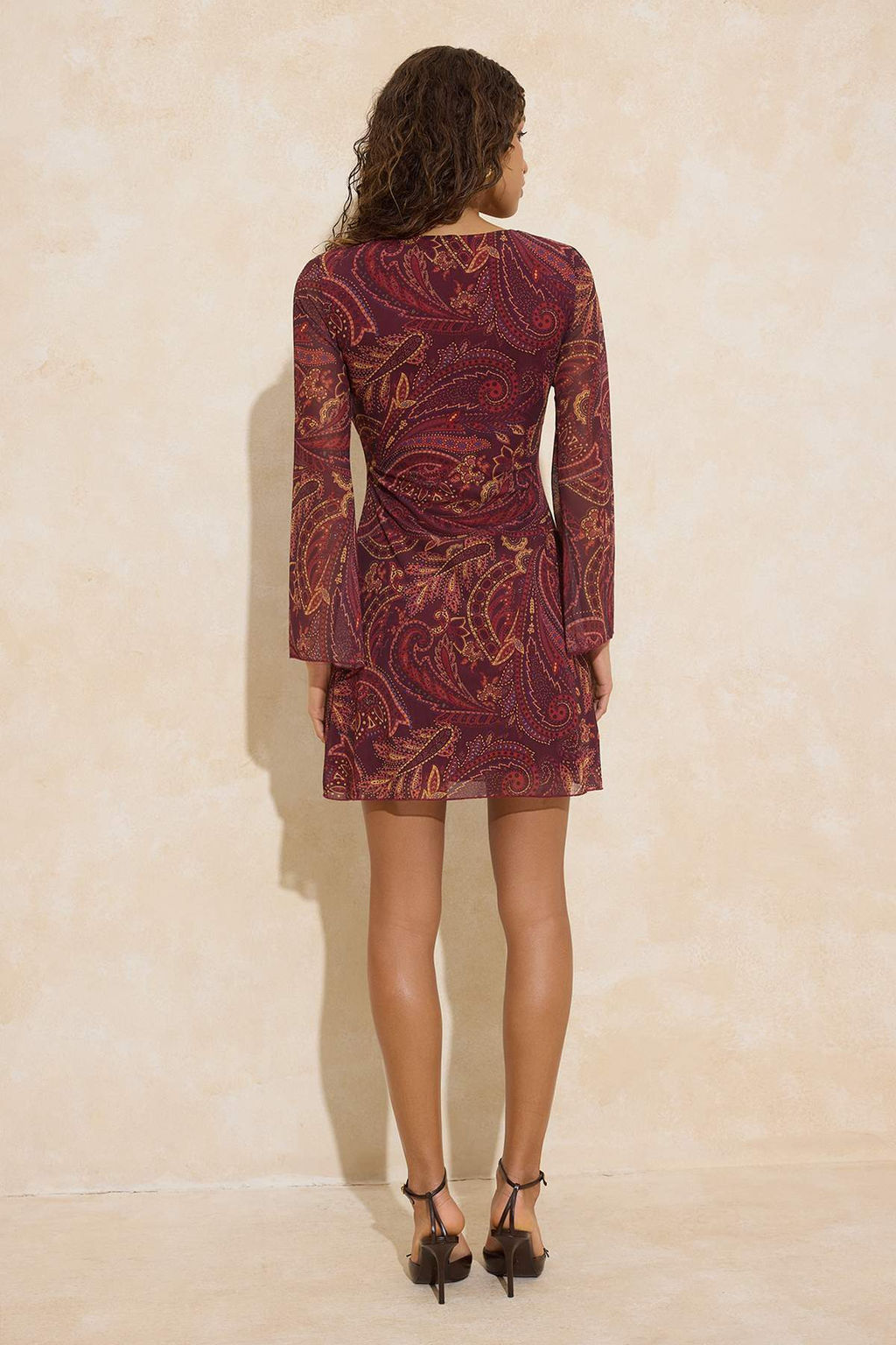 Cok Renkli Etnik Belden Ac?lan Kalp Yaka Aksesuar Detayl? Mini Tul Orme Elbise TWOSS26EL00108