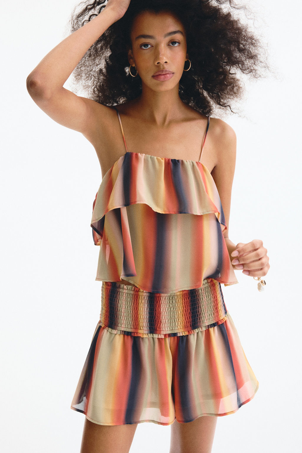 Top de tirantes con volante - H&m фото 2