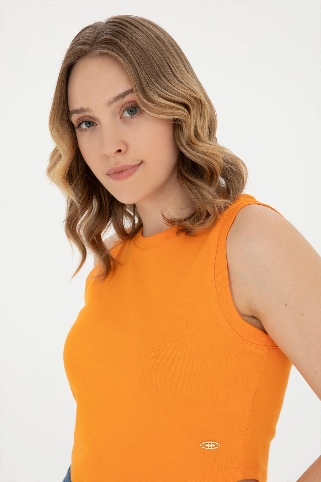 Женская оранжевая базовая футболка Неожиданная скидка в корзине - U.s. polo assn фото 2