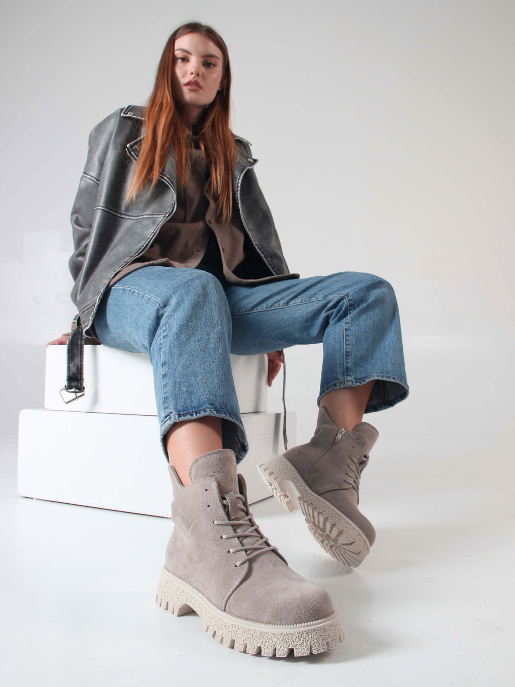 Ботинки 228.V.1541be. Каменный замша/Мех