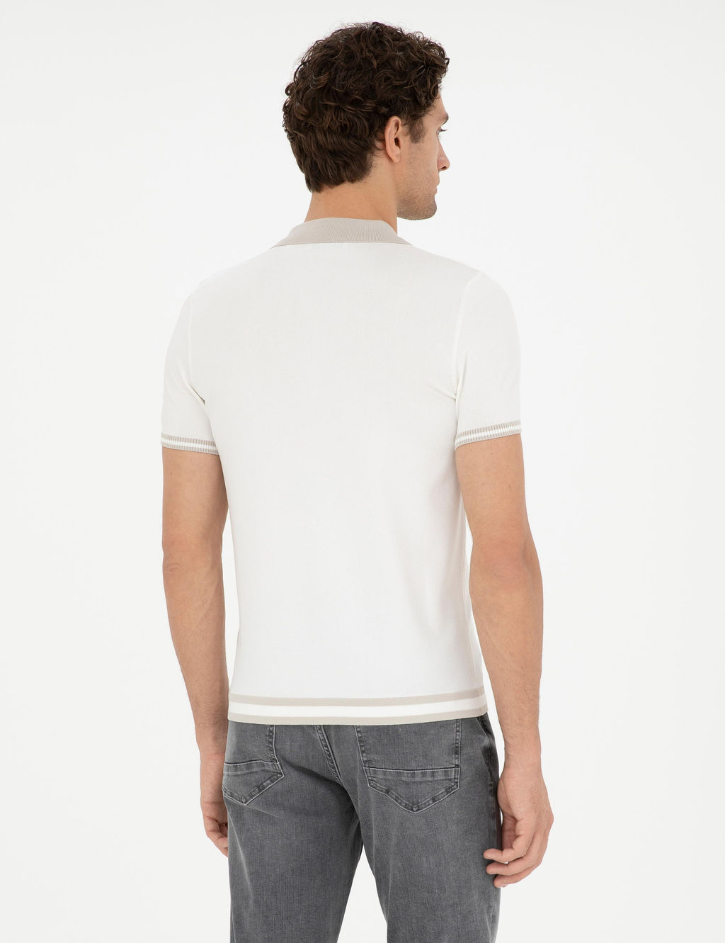 Beyaz Slim Fit Fermuarl_ Polo Yaka Triko T-shirt
