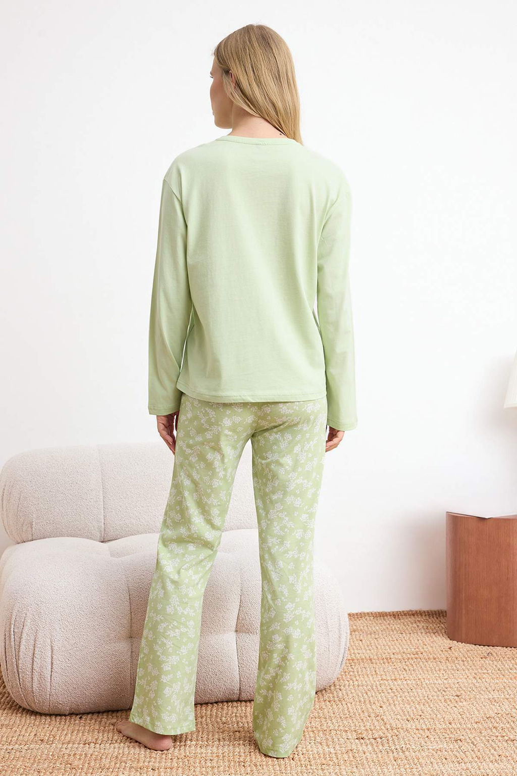 Trendyolmilla Lila %100 Pamuklu Cicekli Orme Pijama Tak?m? THMAW25PT00187  фото 10