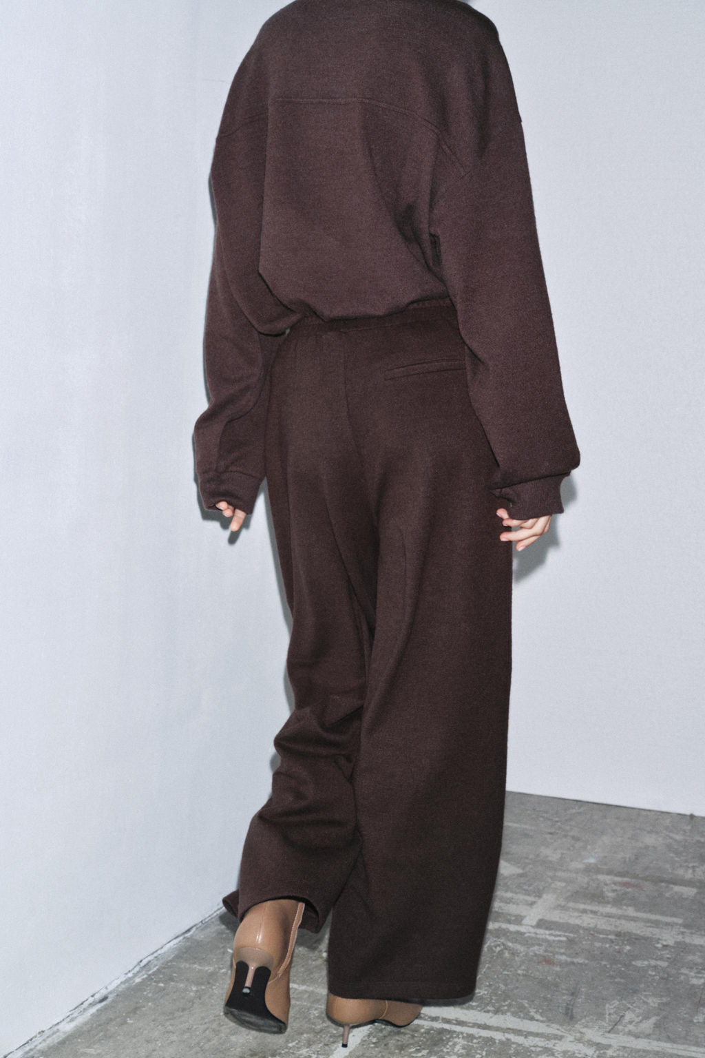 SOFT WIDE-LEG TROUSERS - Zara фото 4