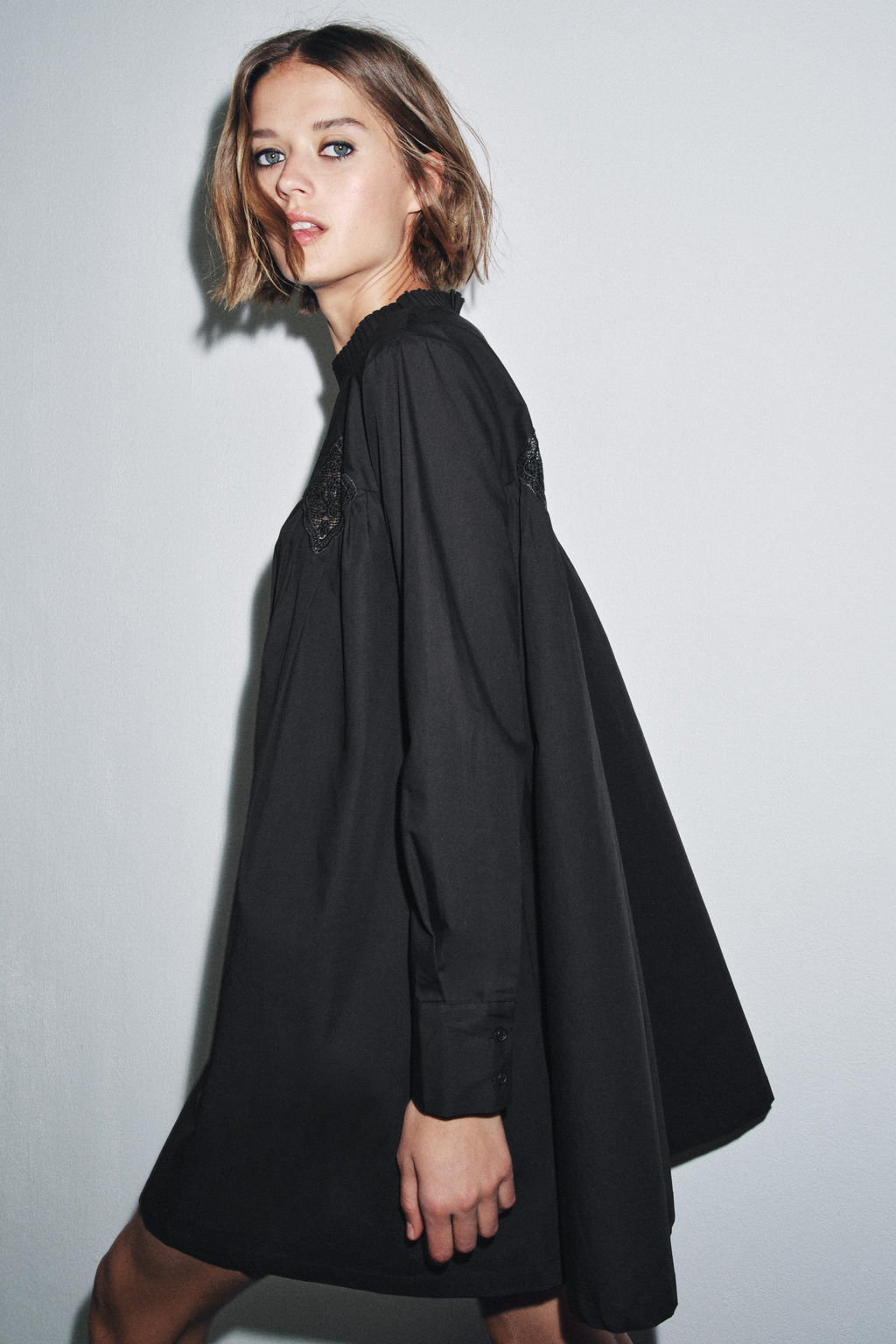 EMBROIDERED DRESS ZW COLLECTION - Zara фото 4