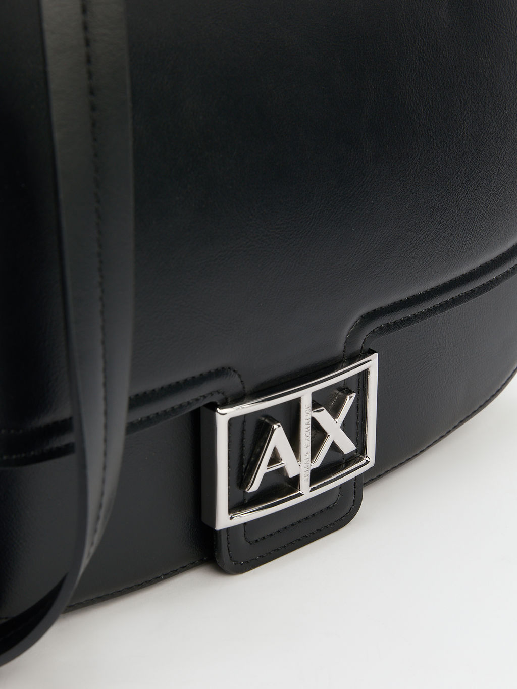 Женский сэдл ARMANI EXCHANGE Артикул 4081541, черный  фото 4