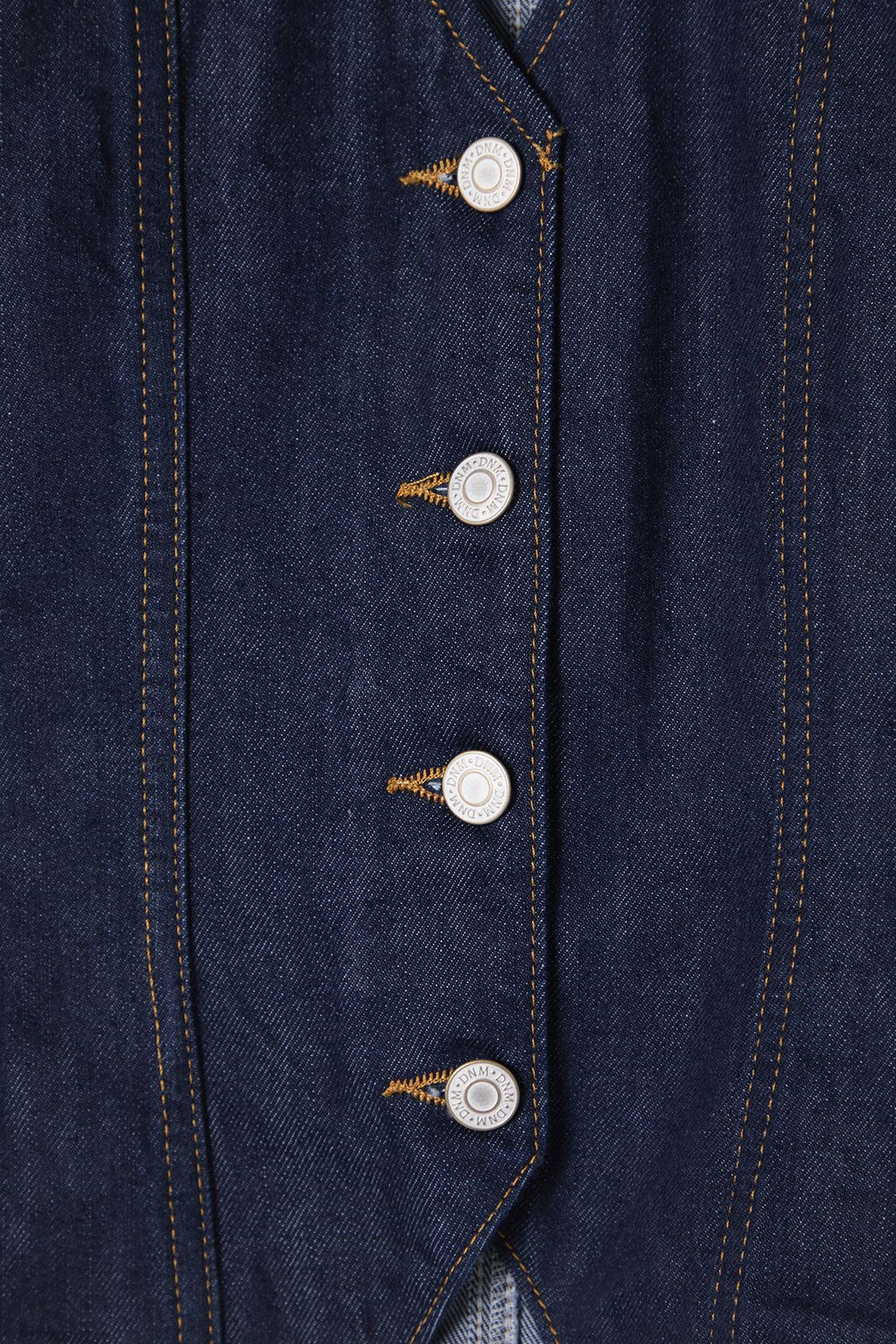 Trendyolmilla Koyu Mavi K?sa Balon Kollu V Yaka Denim Bluz TWOSS25BZ00000 фото 7