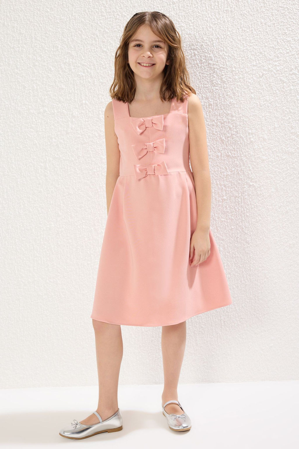 Pembe Kurdele Detayl? Mini Me Anne-K?z Bayraml?k Dokuma Elbise TKDSS25EL00046 - Trendyolmilla фото 2