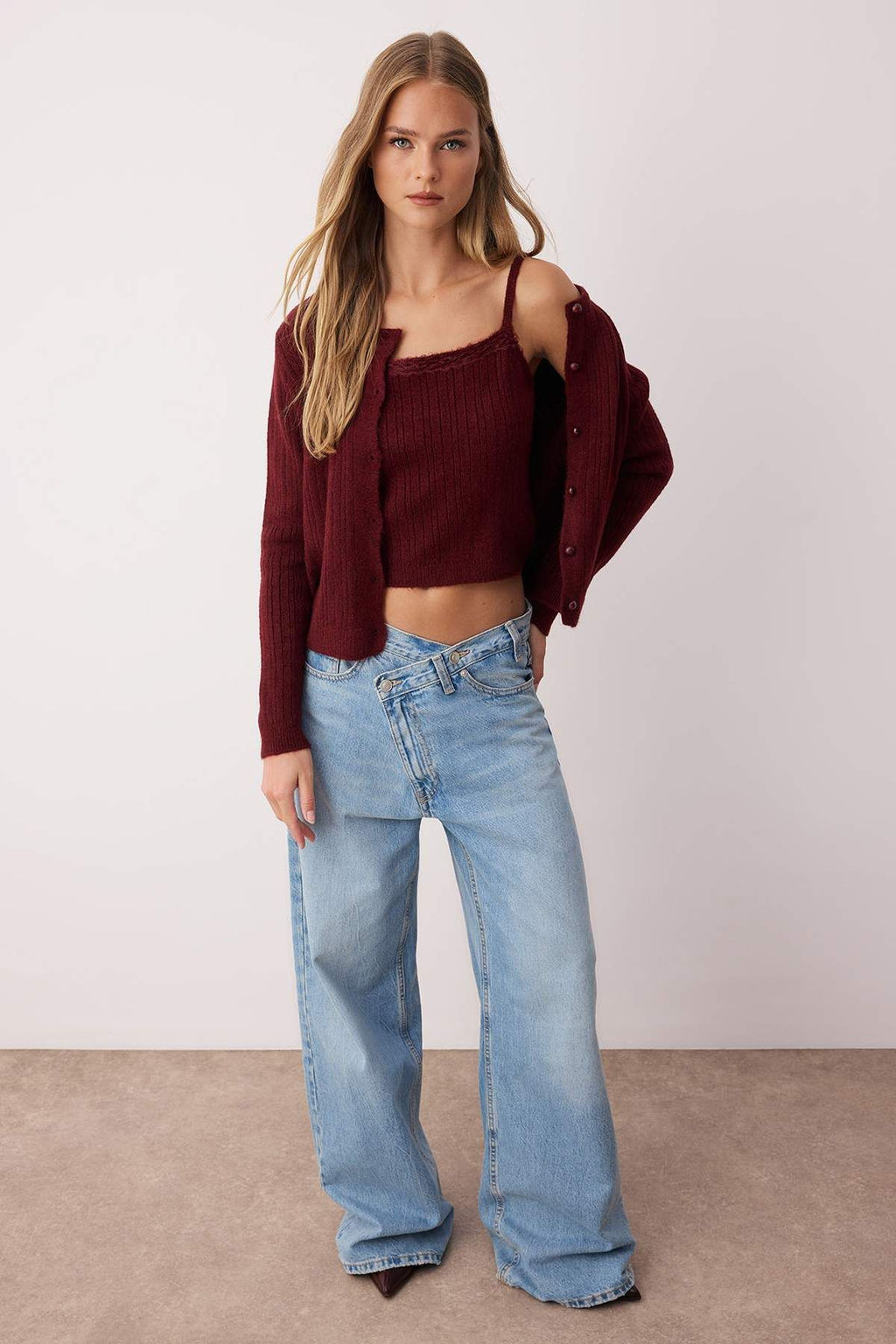 Bordo Kare Yaka Dantel Garnili Triko H?rka-Bluz Yumusak Dokulu Triko Tak?m TWOAW26HI00086 - Trendyolmilla фото 10