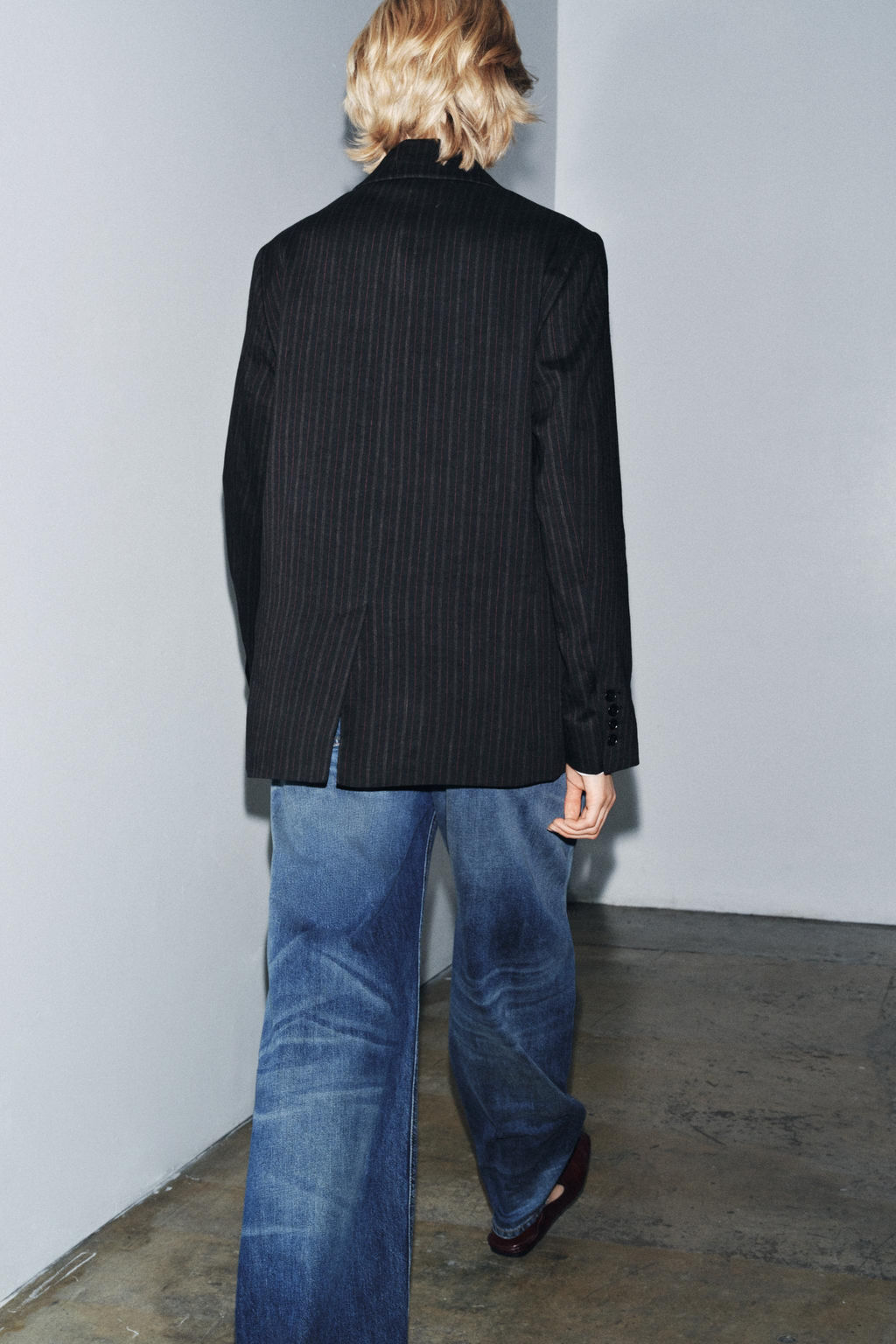 STRIPED BLAZER ZW COLLECTION LIMITED EDITION - Zara фото 3