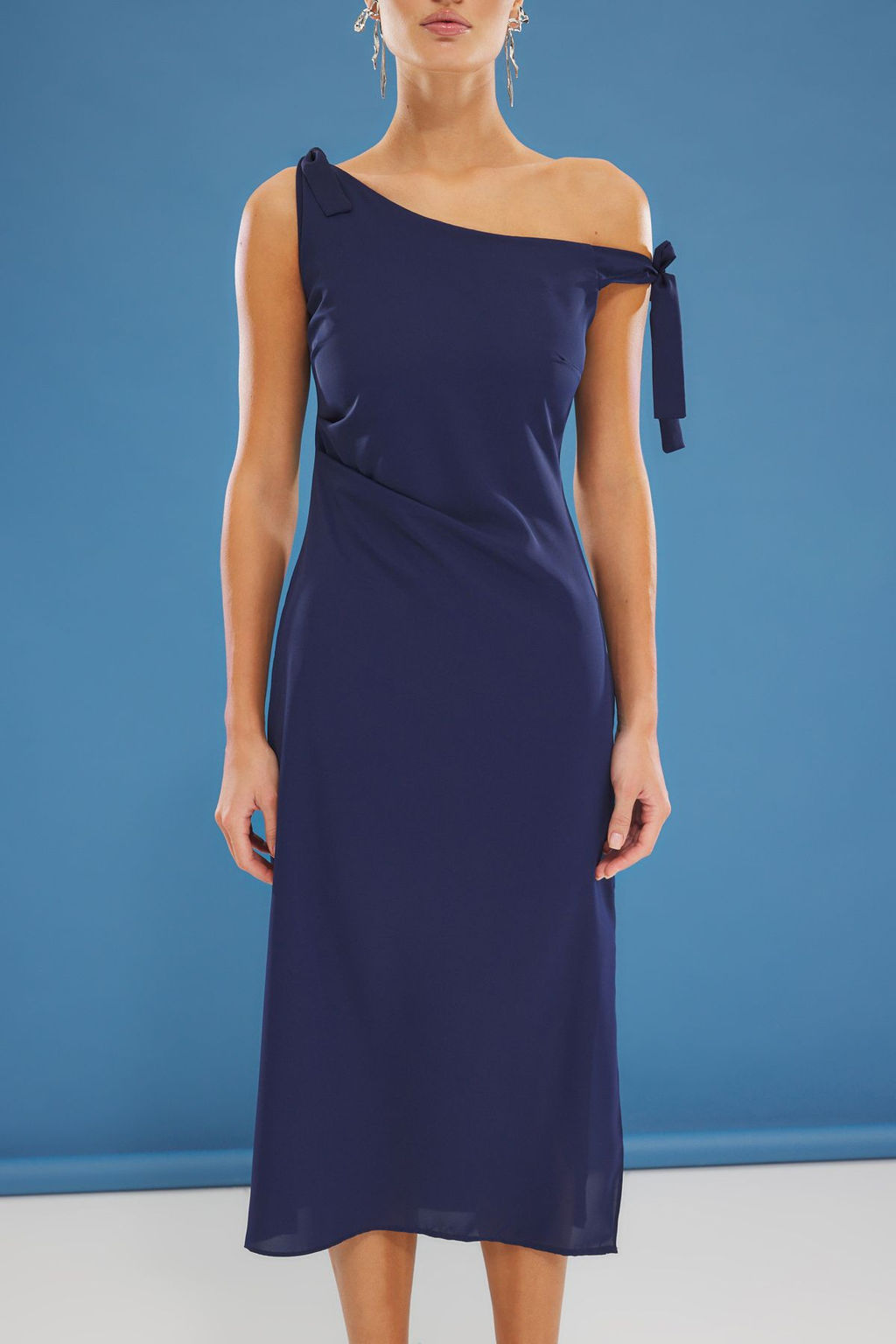 Lacivert A Kesim Asimetrik Yakal? Midi Mat Saten Dokuma Elbise TWOSS25EL00294 - Trendyolmilla фото 3