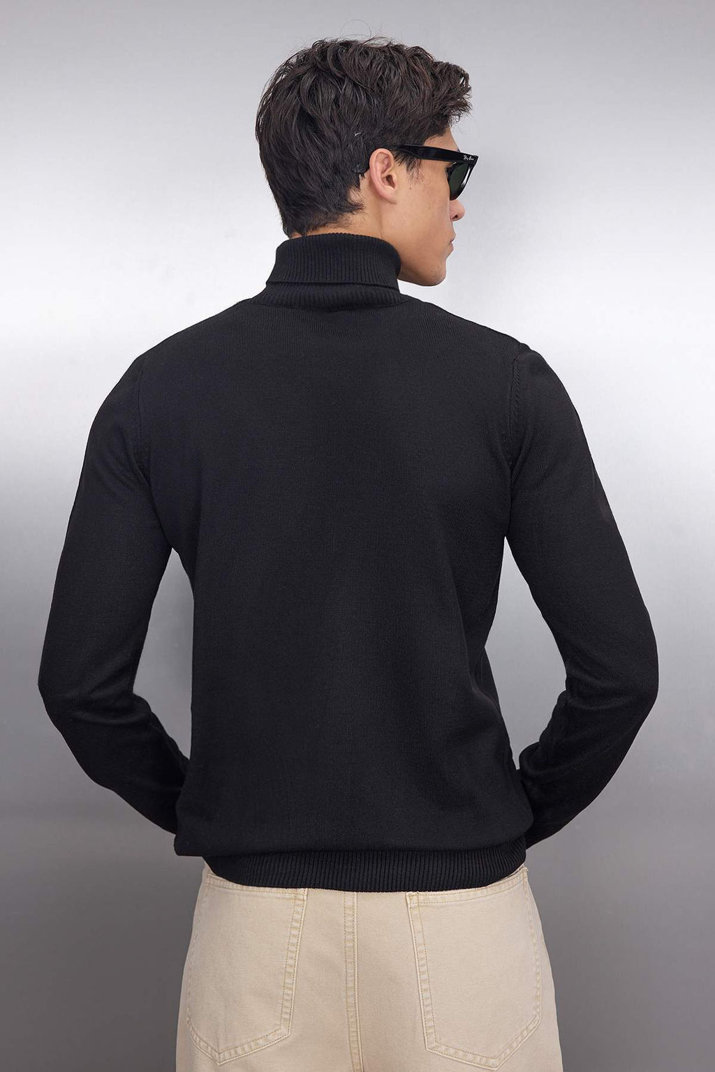 TRENDYOL MAN Siyah Slim Fit Dar Kesim Tam Bal?kc? Yaka Basic Kazak TMNAW21KZ0755 - Trendyolmilla фото 4