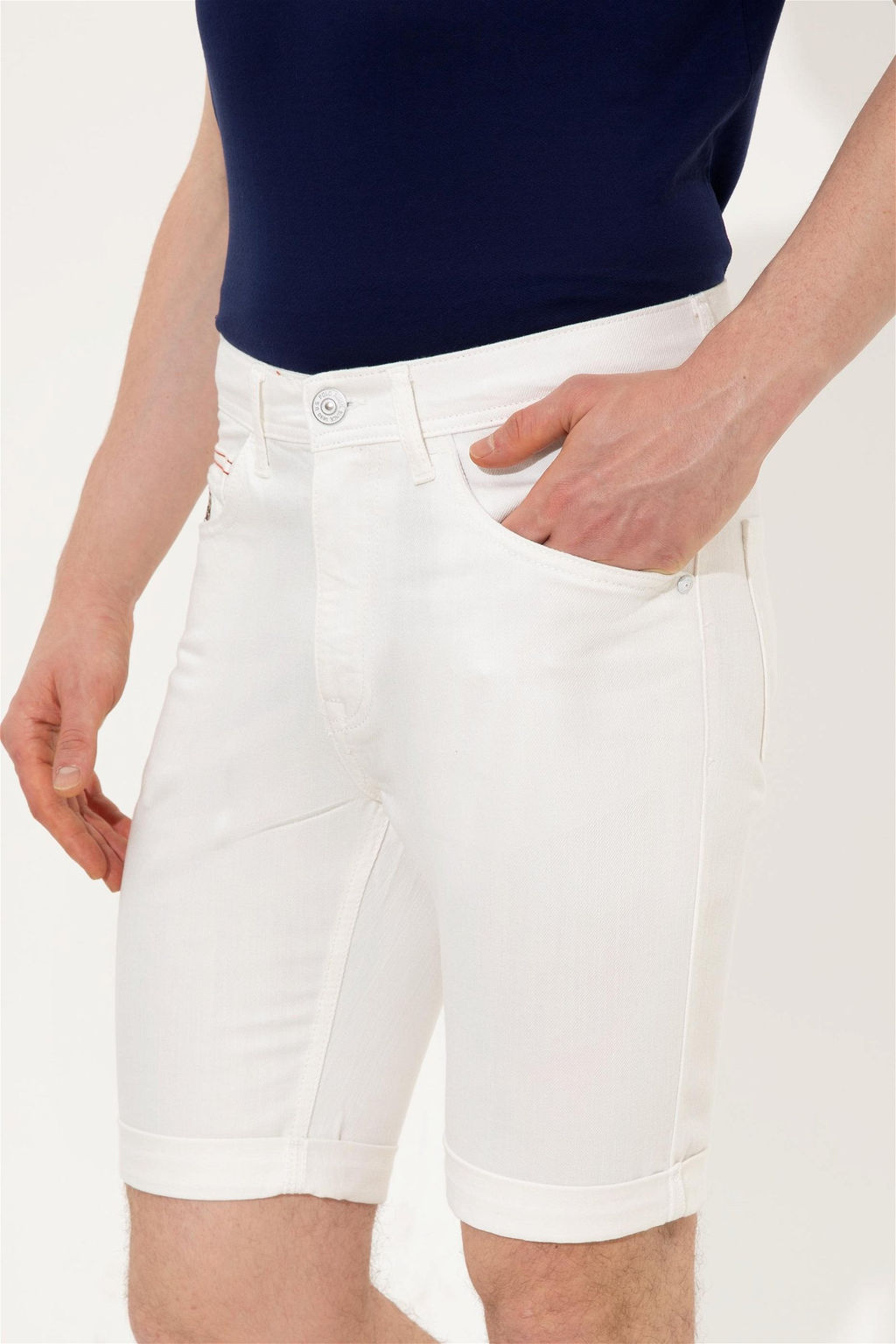 Мужские белые джинсовые шорты Неожиданная скидка в корзине - U.s. polo assn фото 6