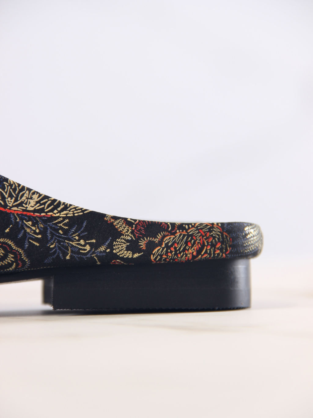 Мюли 1007.тунит205bl.Черный феникс