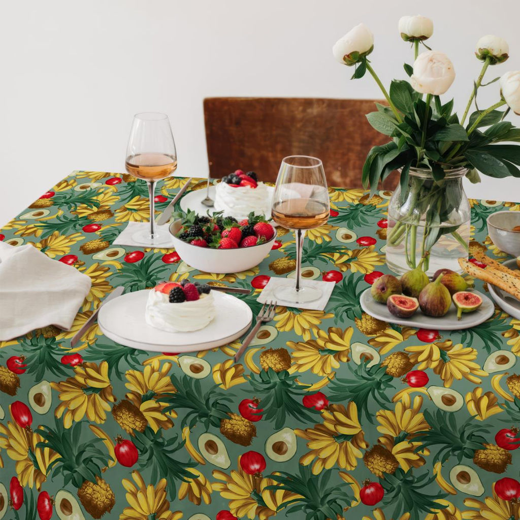 Скатерть рогожка 145х145 "Vse DOMA" рис 60164-1 Много фруктов