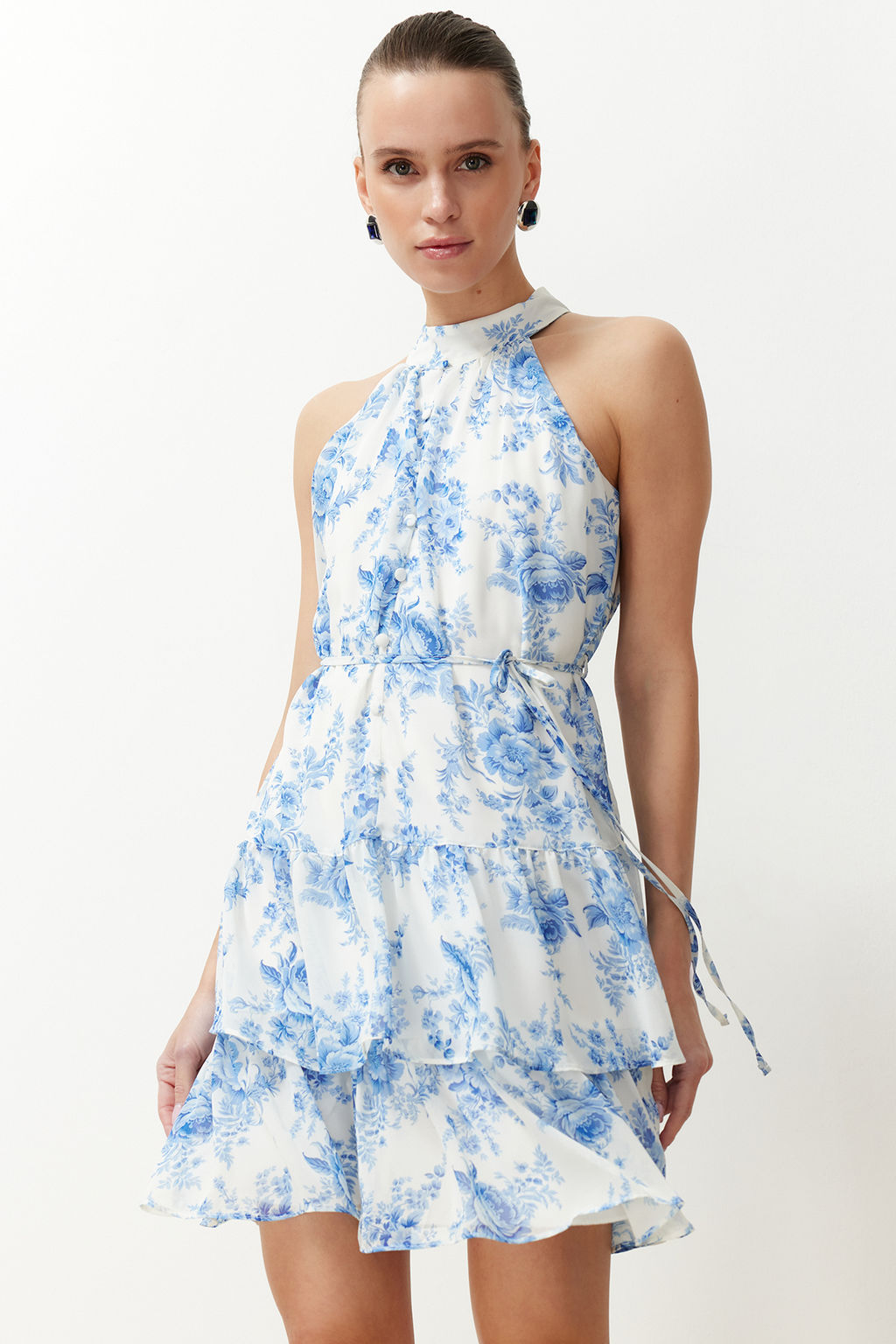 Beyaz Cicek Desenli A-Kesim Boho Kat Kat Astarl? Sifon Ucus Ucus Dokuma Mini Elbise TWOSS23EL02056