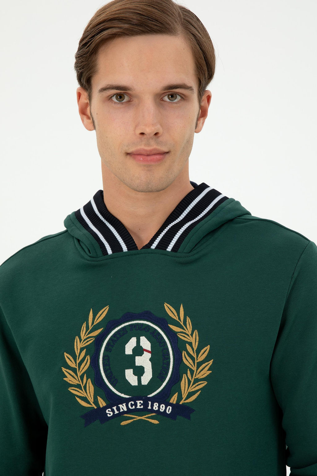 Мужской темно-зеленый свитшот Неожиданная скидка в корзине