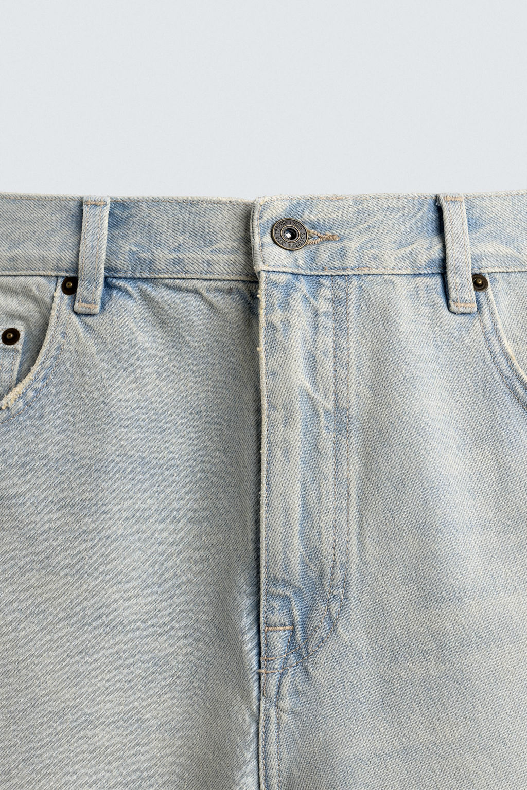 BERMUDA DENIM RELAXED FIT / Azul claro
