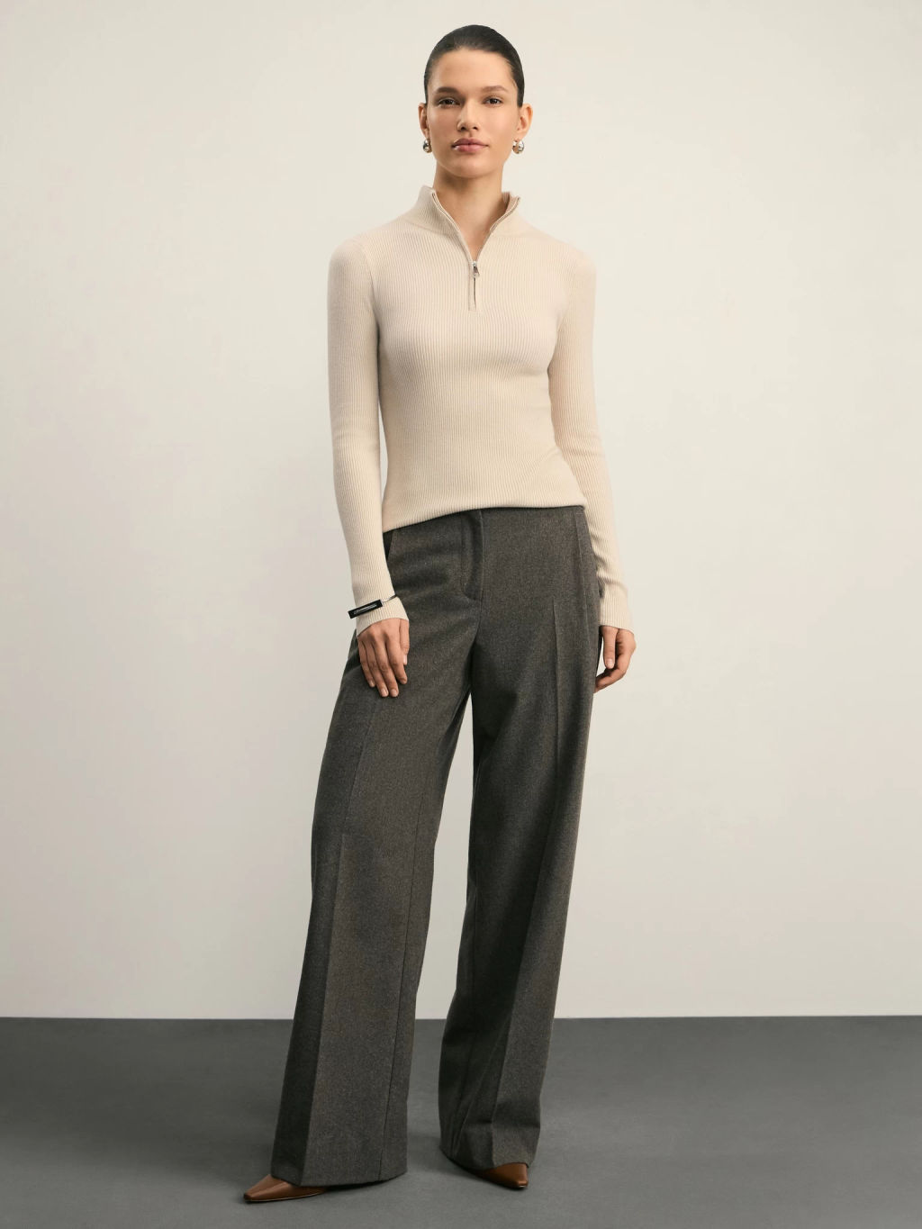 Джемпер в рубчик с молнией / Zarina  фото 2