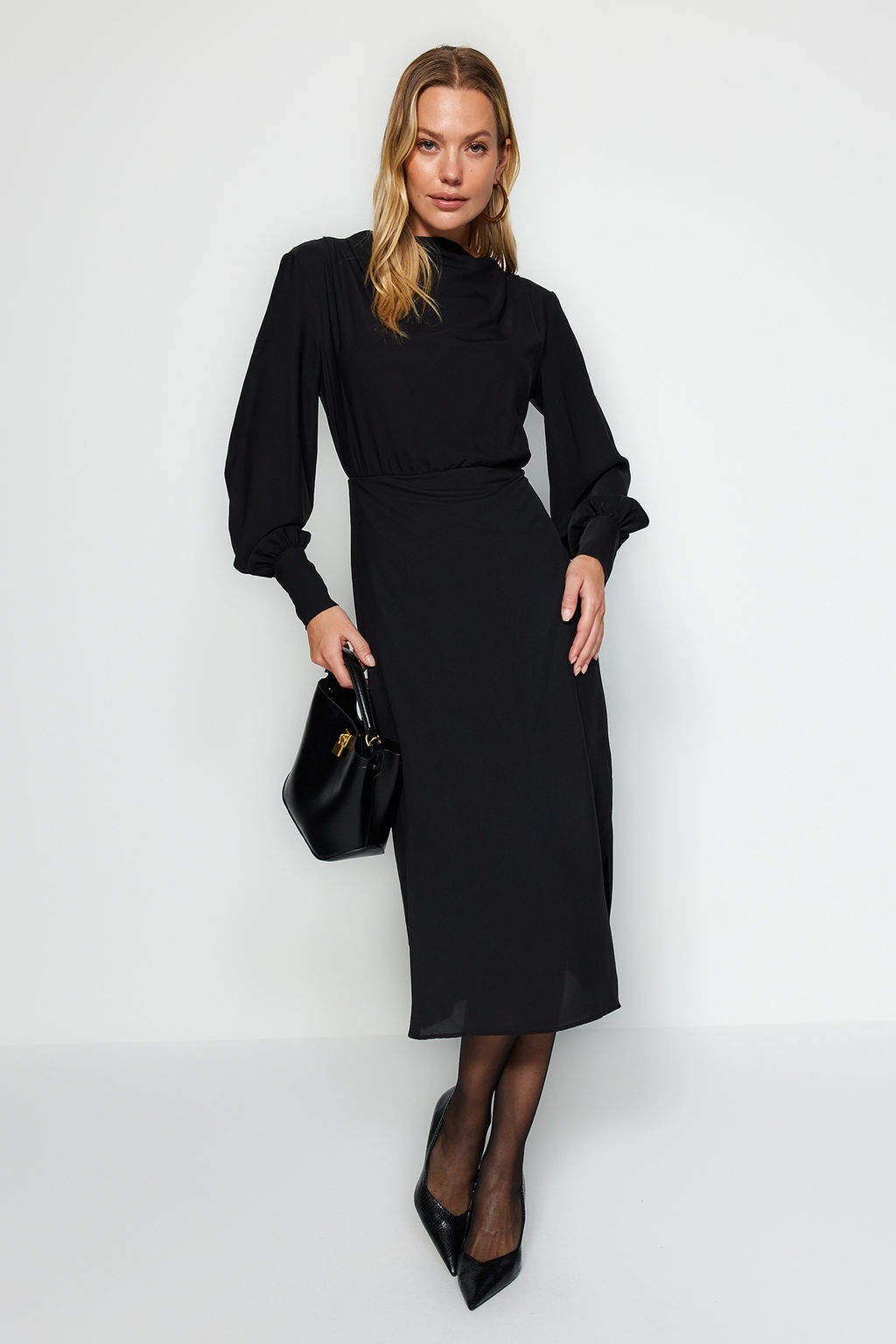 TRENDYOLMILLA Siyah Midi Y?rtmacl? Dokuma Elbise TWOAW24EL00851  фото 7
