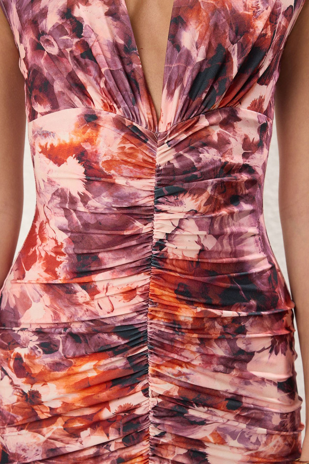 TRENDYOLMILLA Siyah Fitted/Vucuda Oturan Buzgu Detayl? Midi Esnek Orme Kalem Elbise TWOSS23EL00751  фото 3