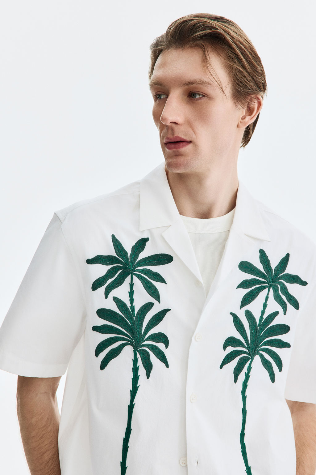 Camisa resort con motivo bordado Relaxed Fit - H&m фото 7